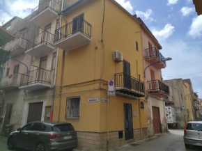 Via Re Federico 13